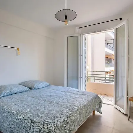 아파트 3pieces Au Centre D'antibes 앙티브